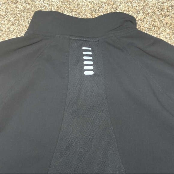 Under Armour Running Black Half-Zip Pullover - Picture 11 of 13